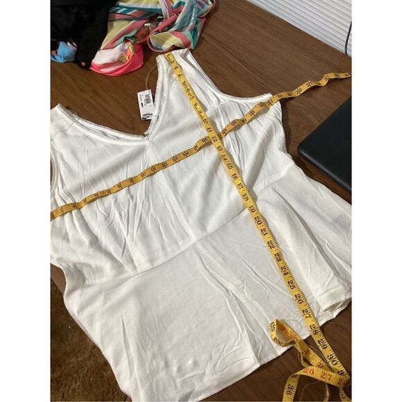 Worthington Women’s V Neck Peplum Top 18 - Picture 3 of 5